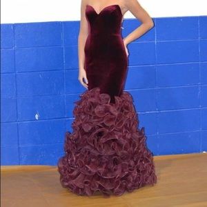 Jovani Velvet mermaid